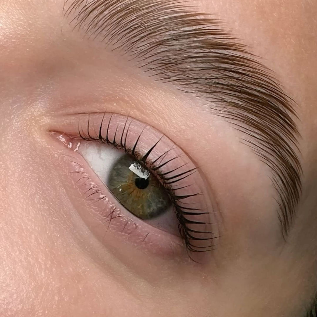 Cejas y Pestañas Kinergia